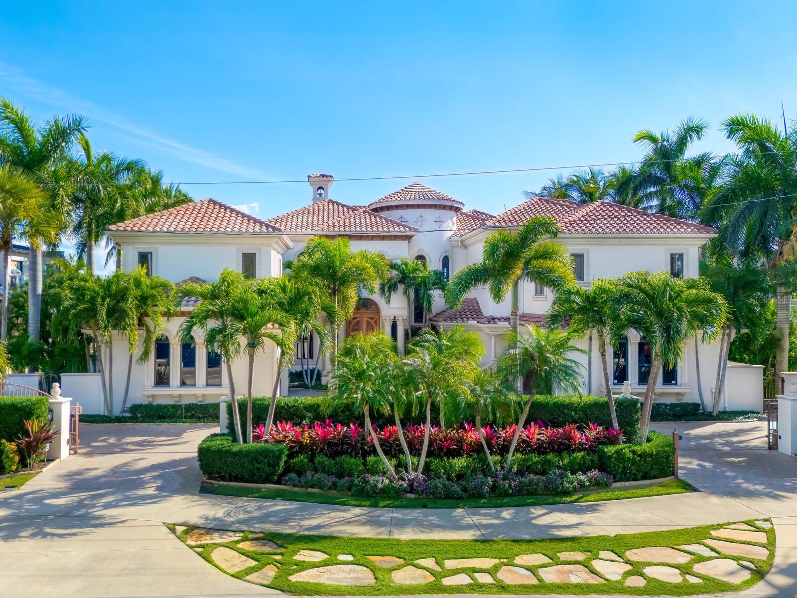 Photo of 1436 JOHN RINGLING PARKWAY SARASOTA FL 34236