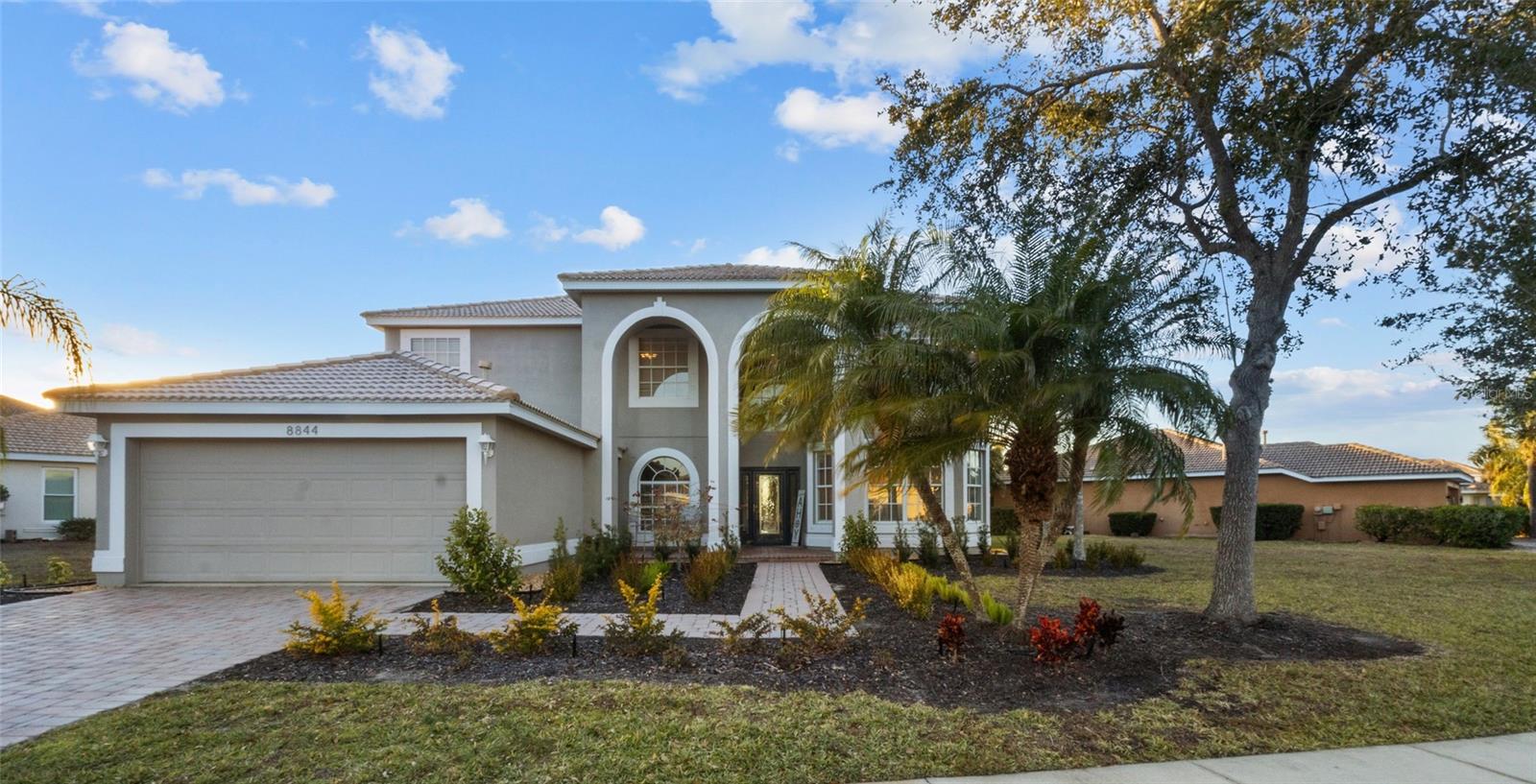 Photo of 8844 STONE HARBOUR LOOP BRADENTON FL 34212