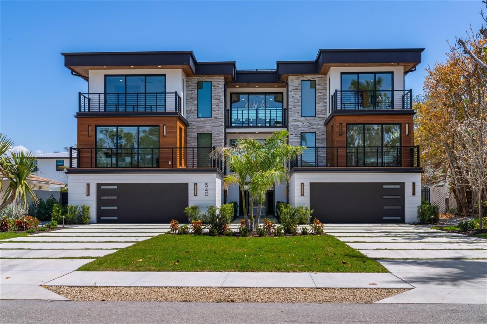 Photo of 540 S POLK DRIVE SARASOTA FL 34236