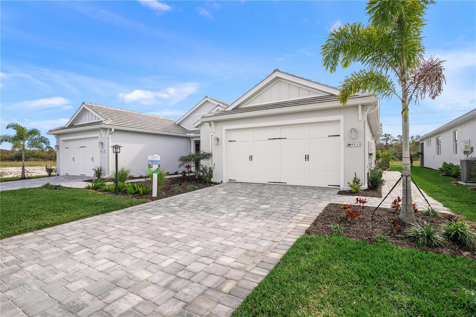 Photo of 9533 LUNAR DOVE DRIVE SARASOTA FL 34240