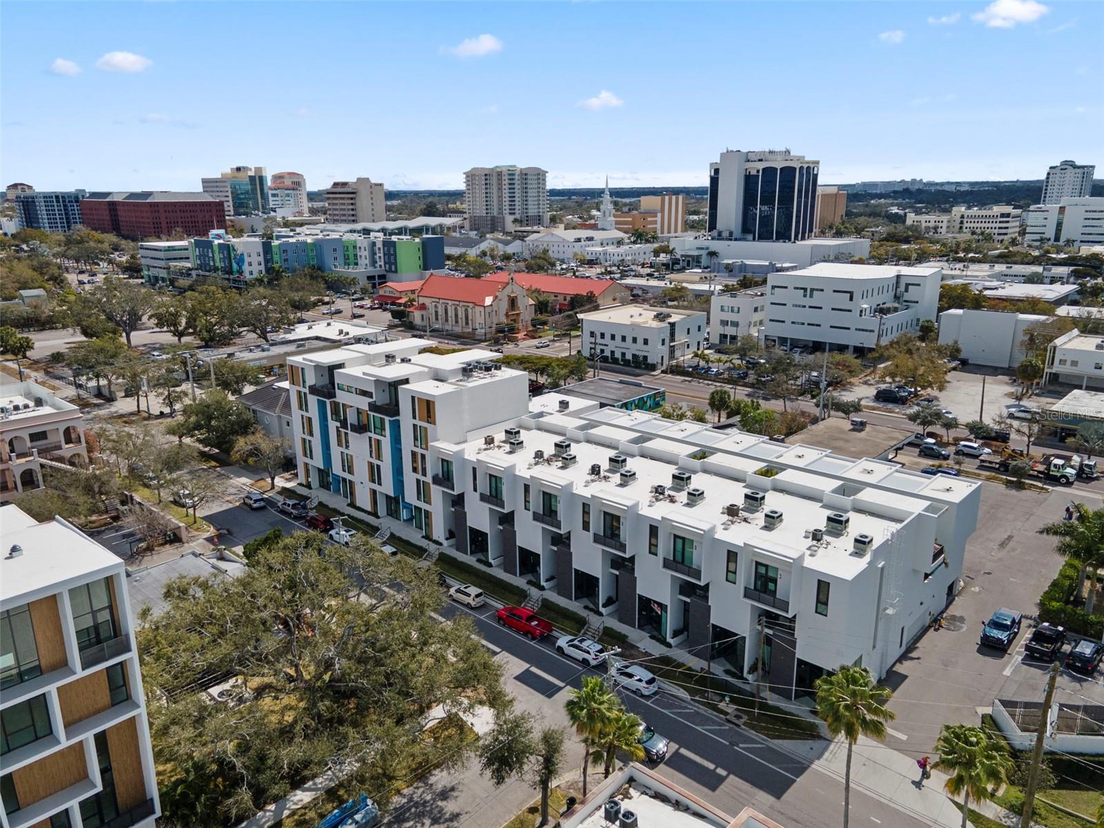 Photo of 1558 4TH ST #212 SARASOTA FL 34236