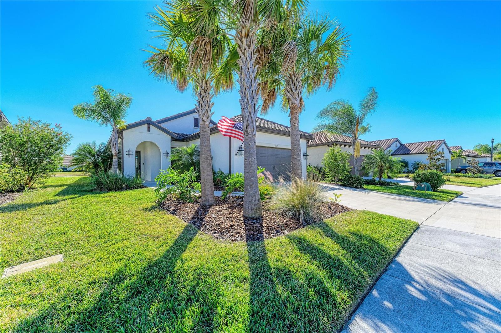 Photo of 329 PALMARIA COURT NOKOMIS FL 34275