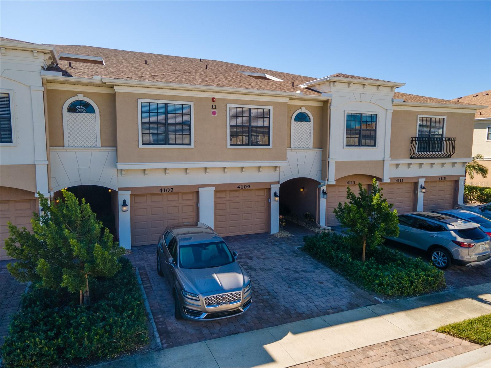 Photo of 4109 OVERTURE CIRCLE #4109 BRADENTON FL 34209