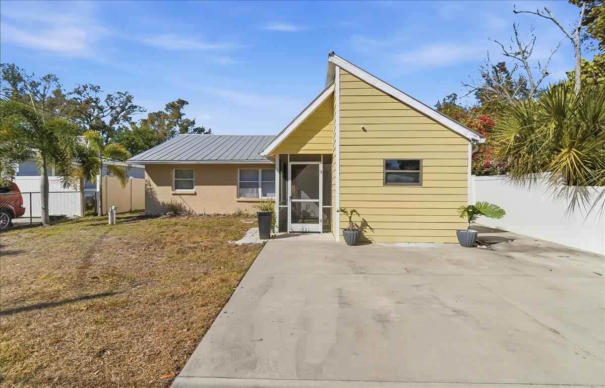 Photo of 305 N CONRAD AVENUE SARASOTA FL 34237