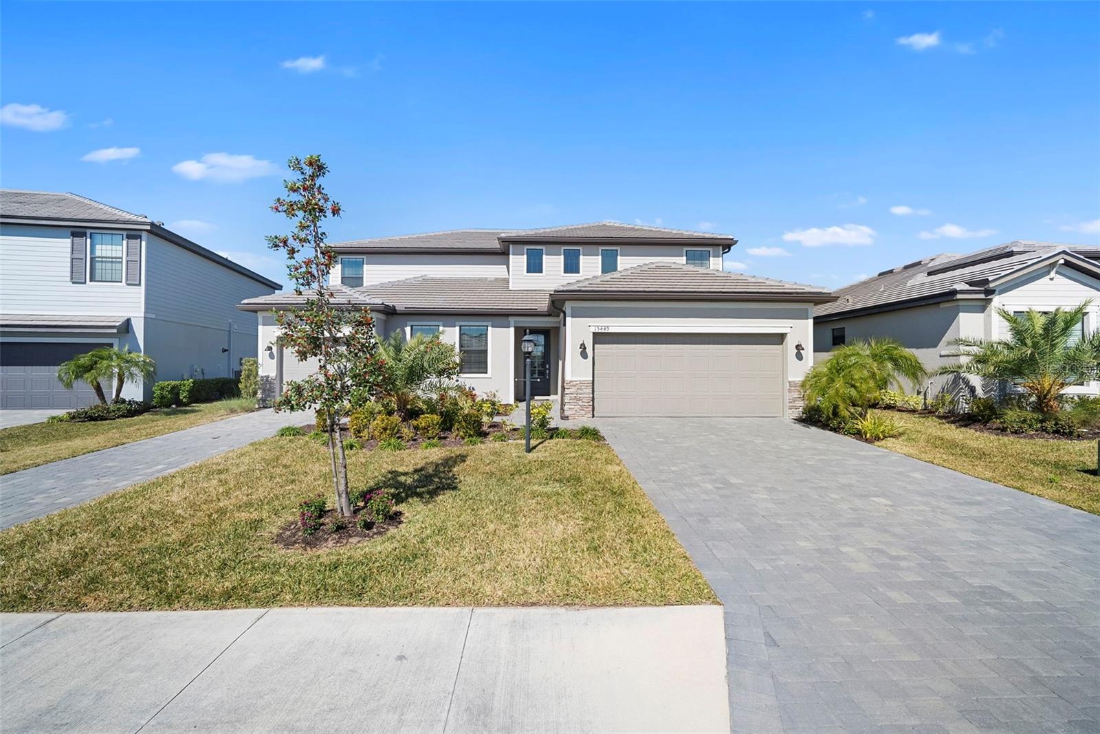 Photo of 15449 WHITE LINEN DRIVE BRADENTON FL 34211