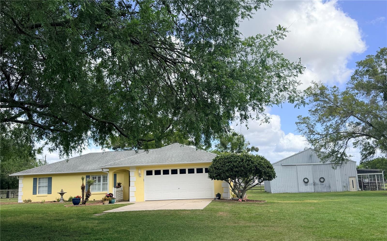 Photo of 331 SE HIGHWAY 42 SUMMERFIELD FL 34491