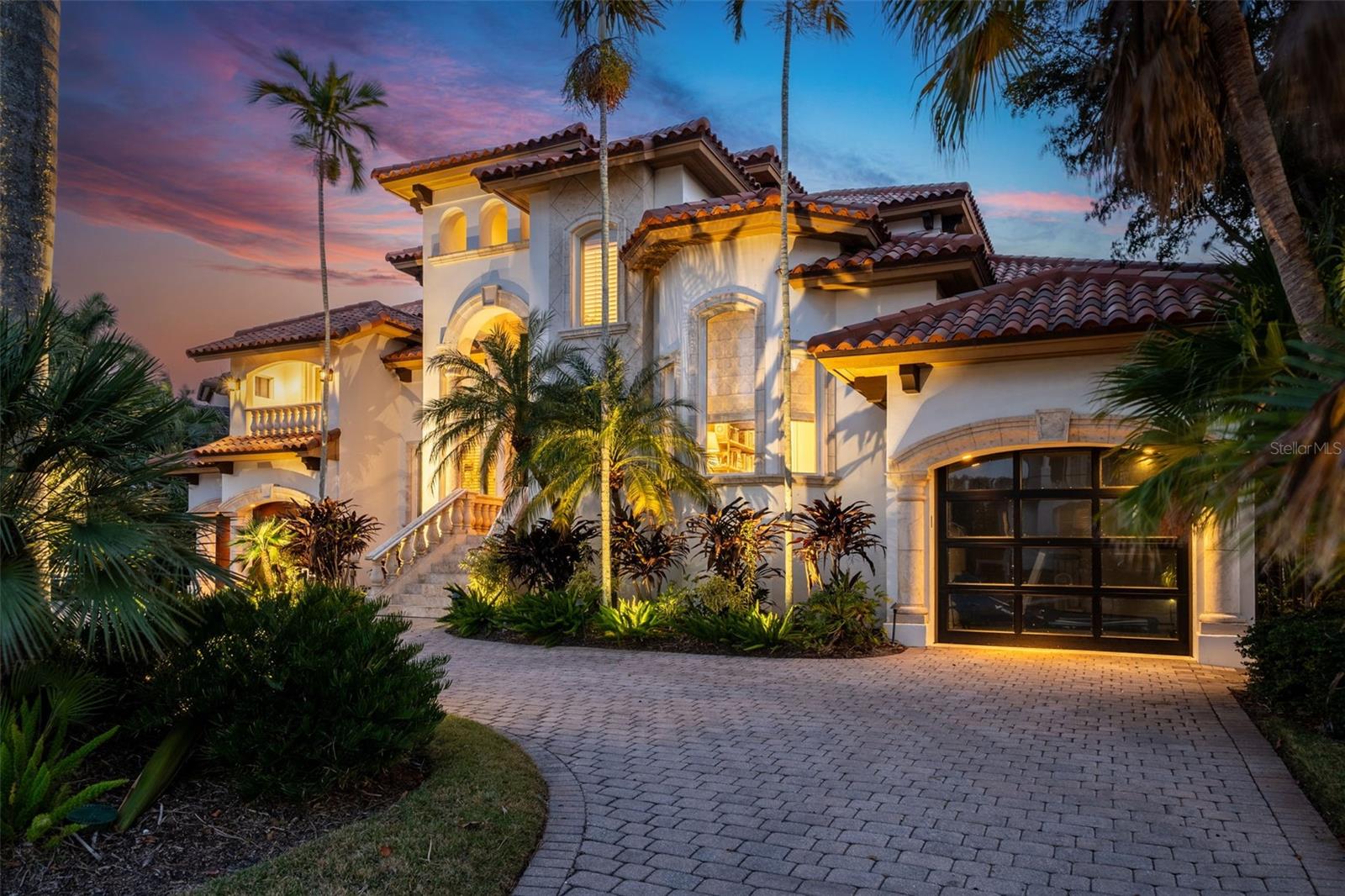 Photo of 1394 HARBOR DRIVE SARASOTA FL 34239