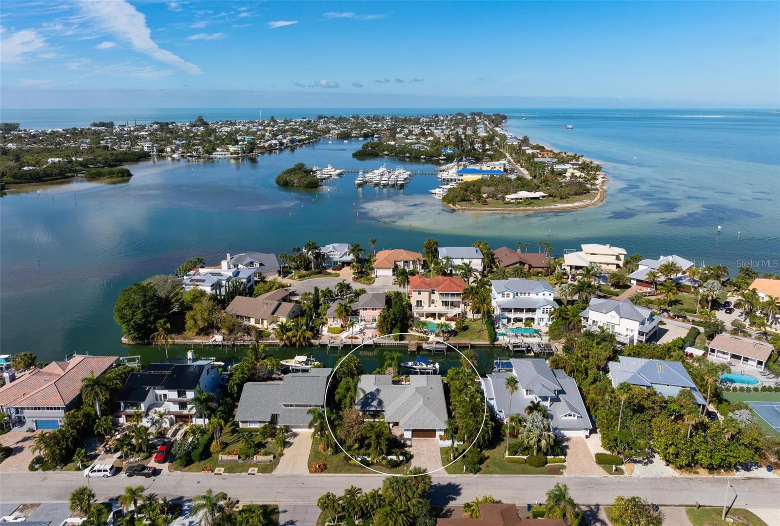 Photo of 607 NORTH POINT DRIVE HOLMES BEACH FL 34217