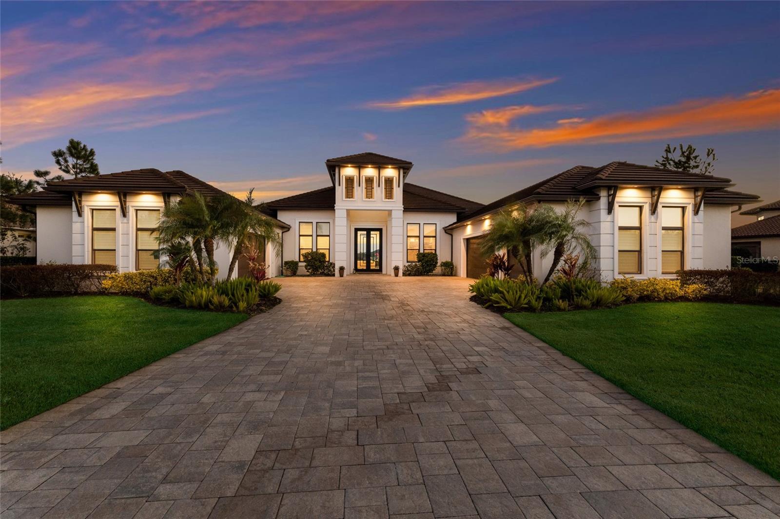 Photo of 8428 LINDRICK LANE BRADENTON FL 34202