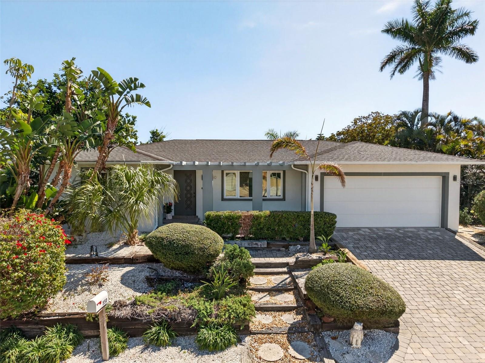 Photo of 550 DE NARVAEZ DRIVE LONGBOAT KEY FL 34228