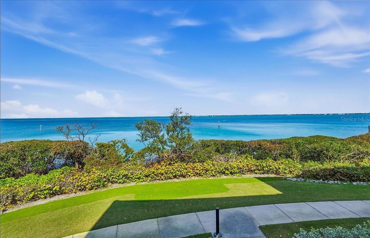 Photo of 380 GULF OF MEXICO DRIVE #515 LONGBOAT KEY FL 34228