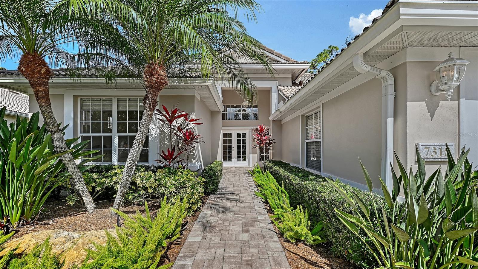 Photo of 7318 WINDEMERE LANE UNIVERSITY PARK FL 34201