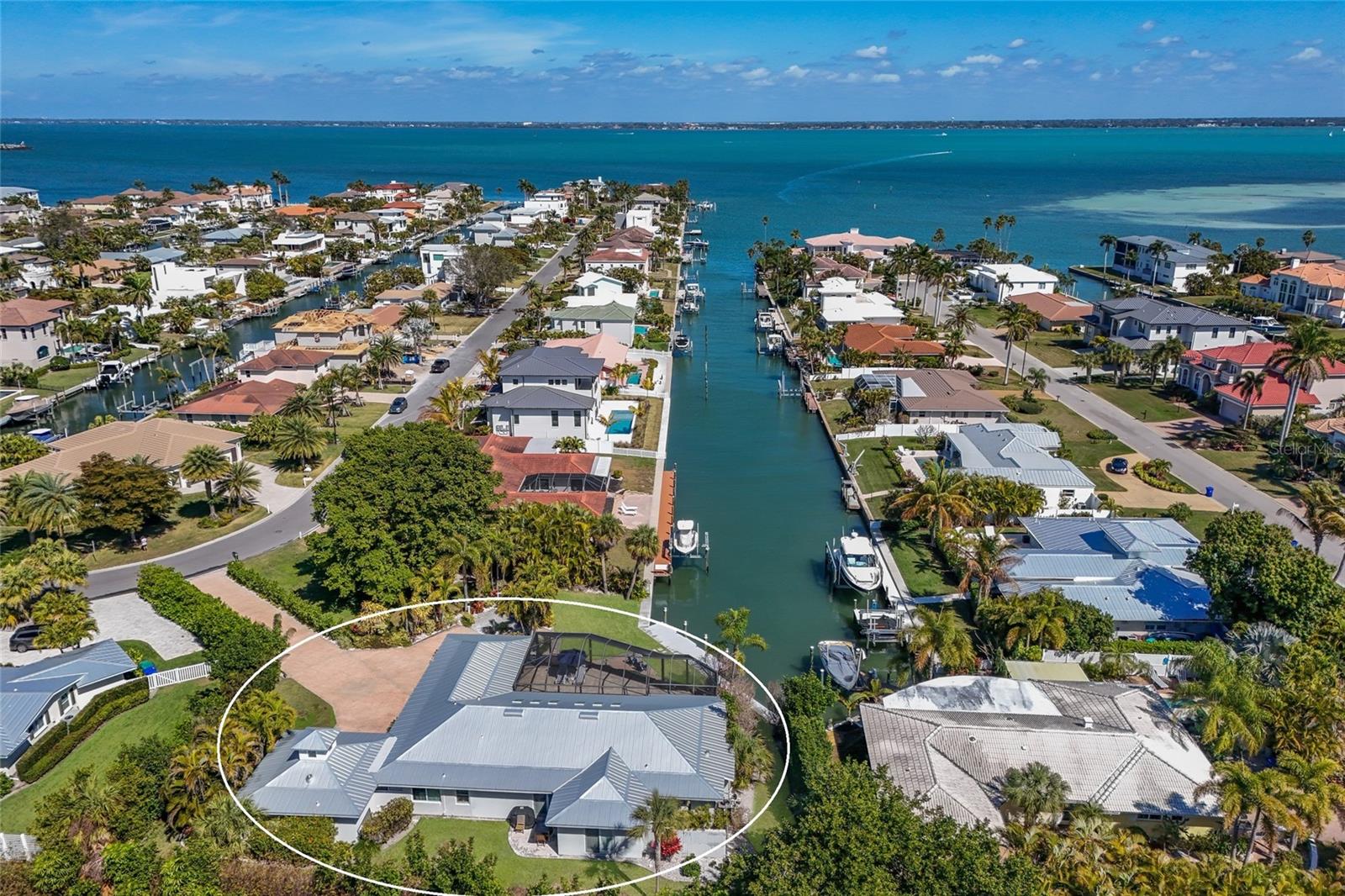 Photo of 500 HALYARD LANE LONGBOAT KEY FL 34228