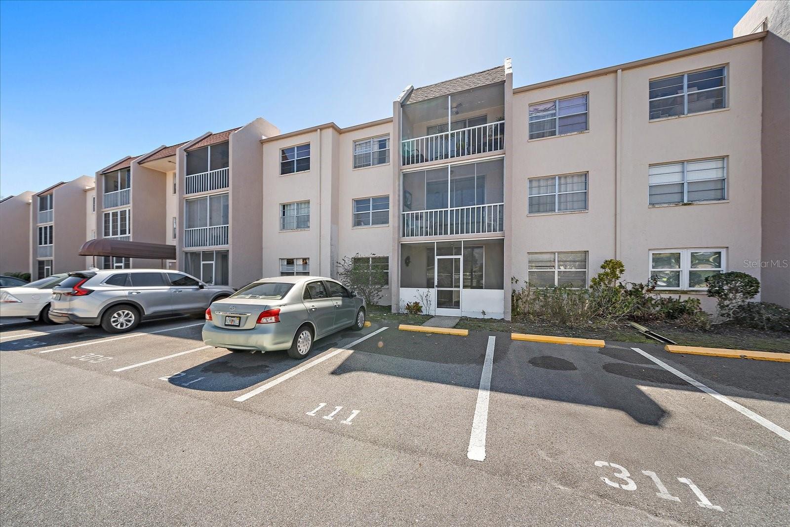 Photo of 519 ALBEE FARM ROAD #111 VENICE FL 34285