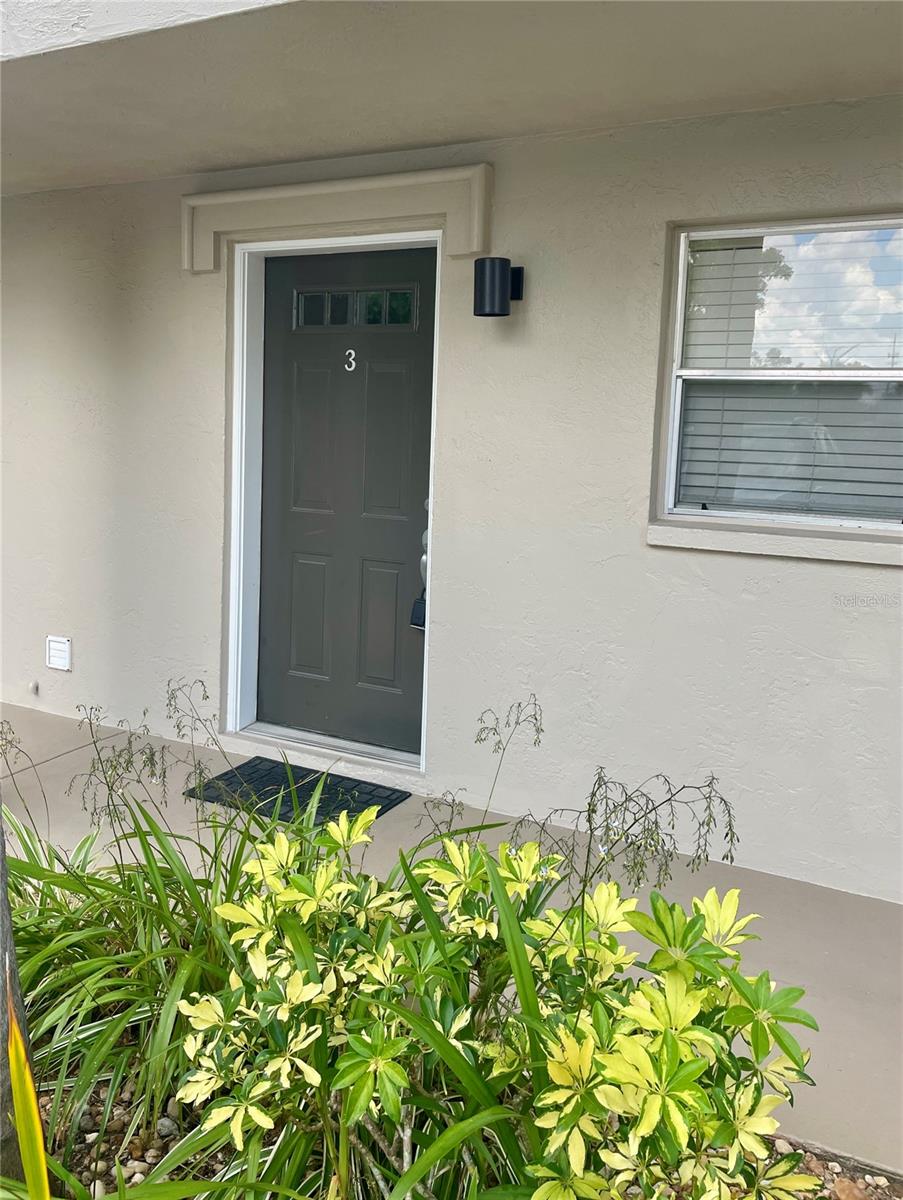 Photo of 918 LA COSTA CIRCLE #3 SARASOTA FL 34237