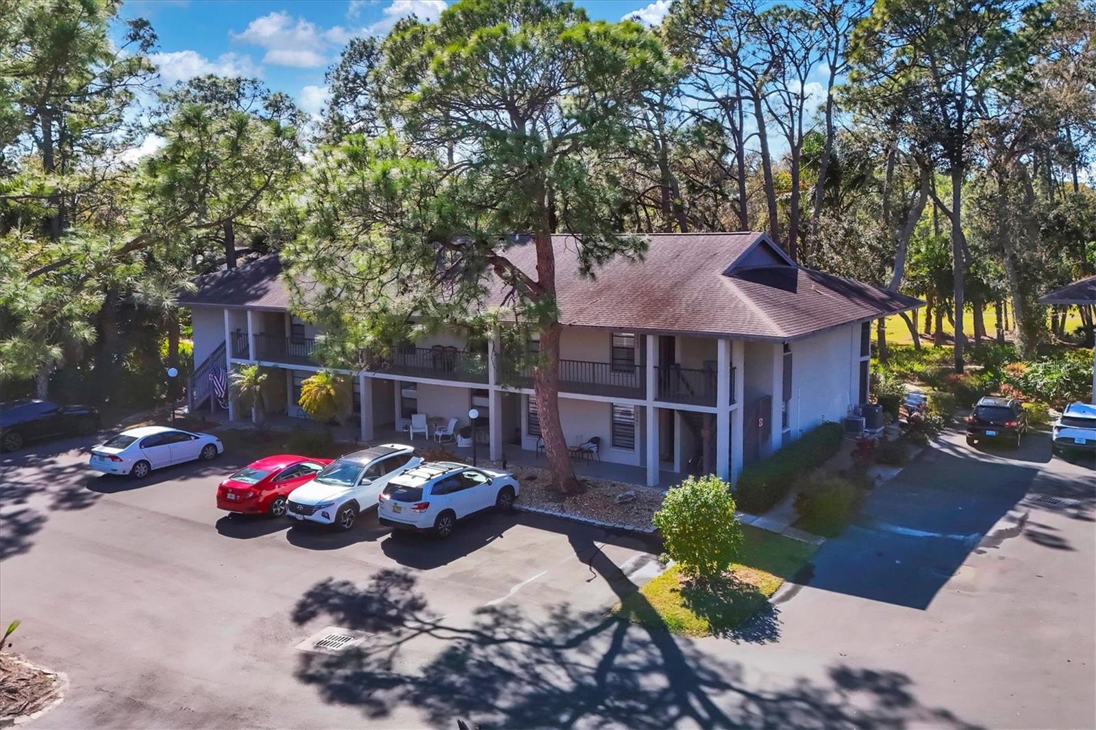 Photo of 3041 QUAIL HOLLOW #27 SARASOTA FL 34235