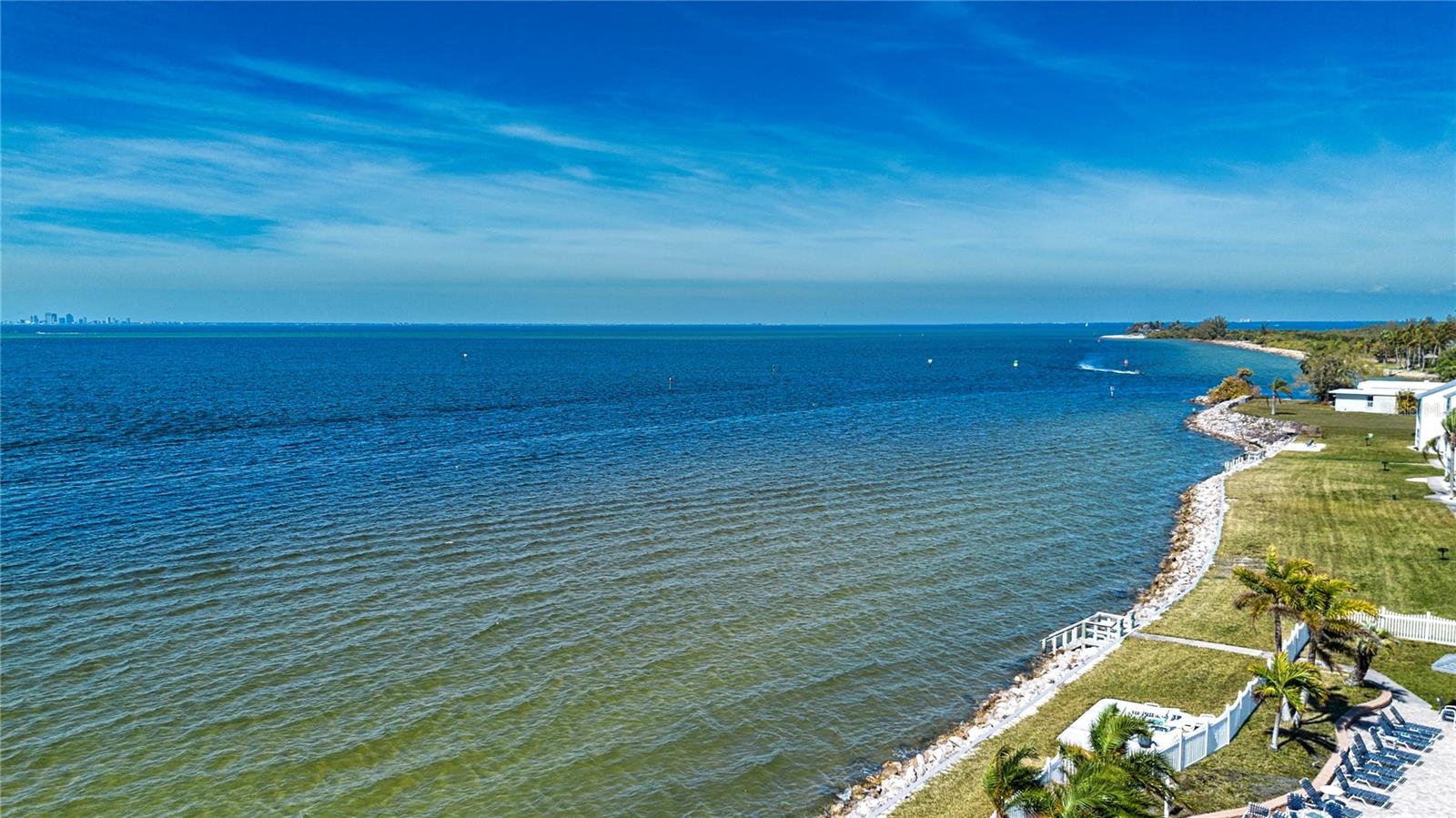 Photo of 802 BAHIA DEL SOL DRIVE #6 RUSKIN FL 33570