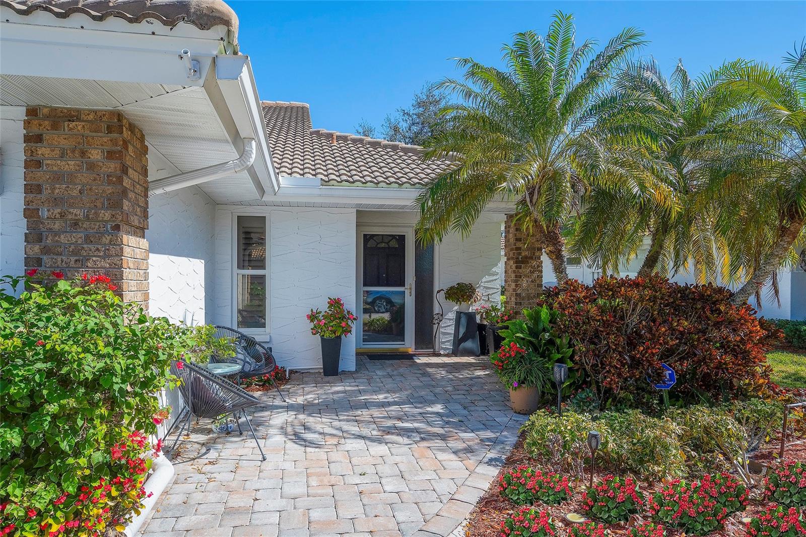 Photo of 5803 GARDEN LAKES DRIVE BRADENTON FL 34203
