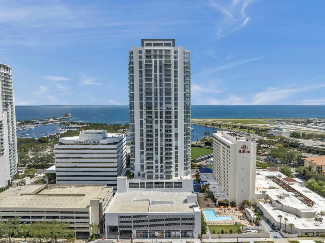 Photo of 301 1ST STREET #1704 ST PETERSBURG FL 33701