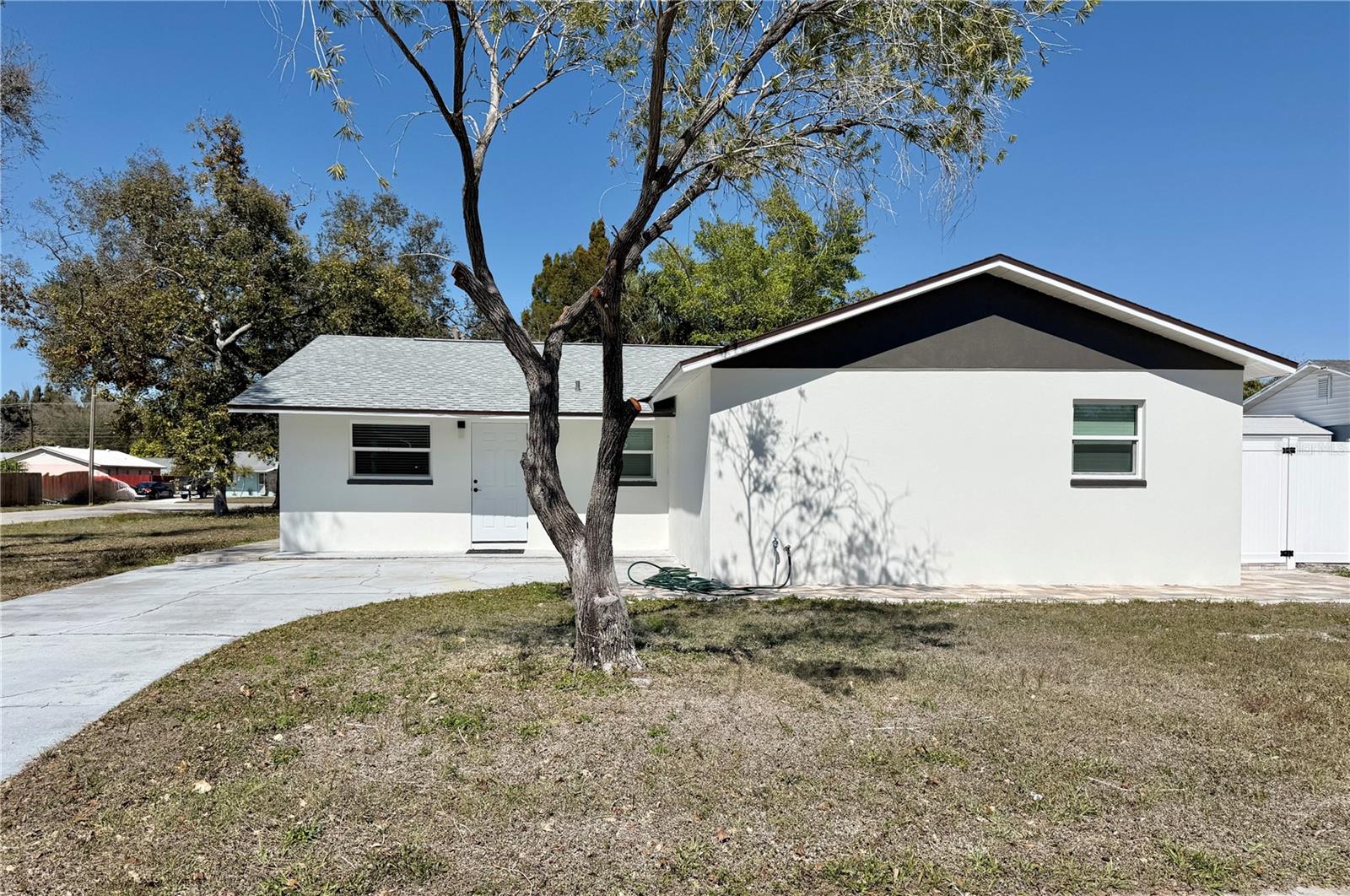 Photo of 715 65TH AVENUE DRIVE BRADENTON FL 34207