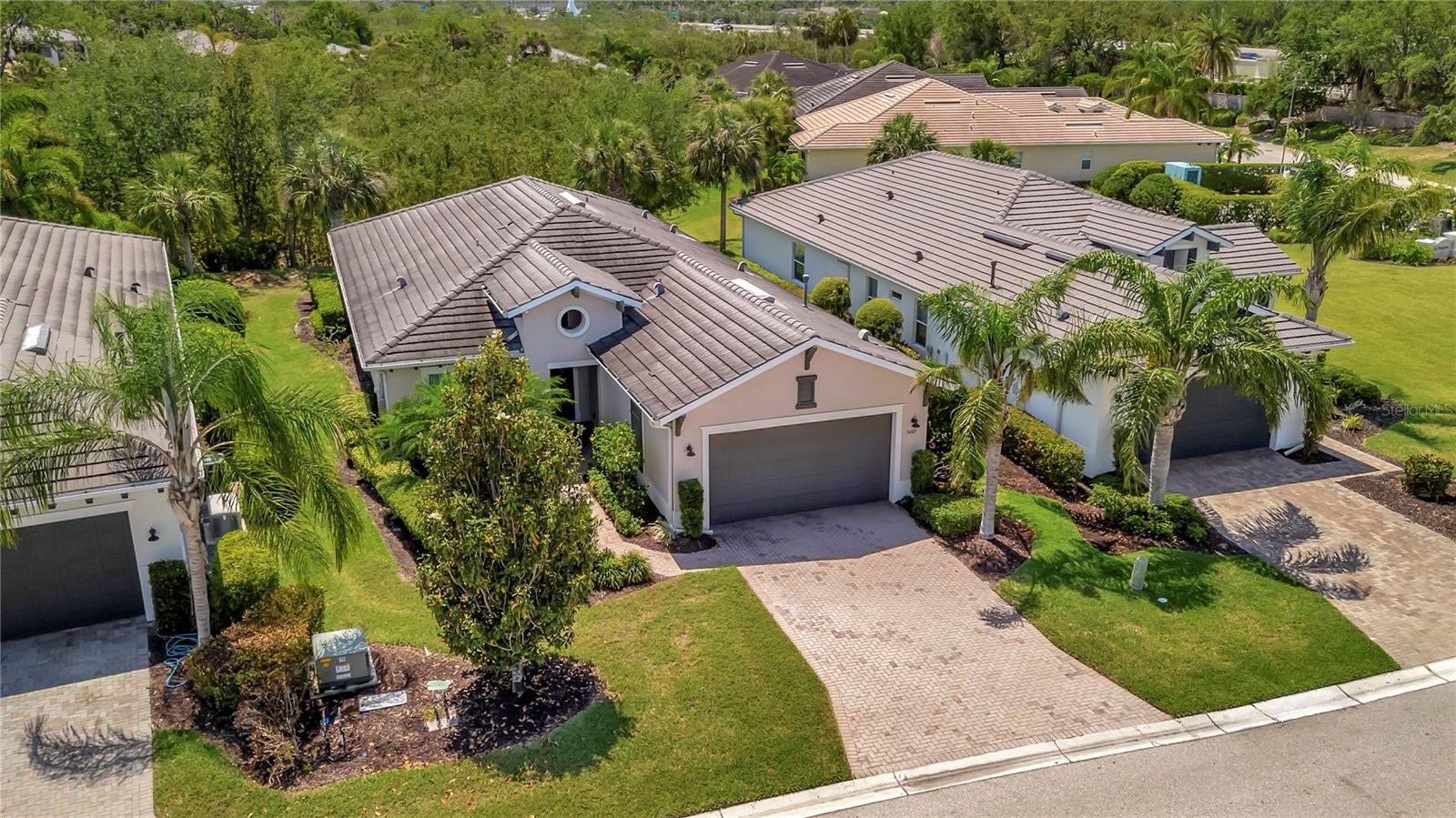 Photo of 5009 LAKE OVERLOOK AVENUE BRADENTON FL 34208