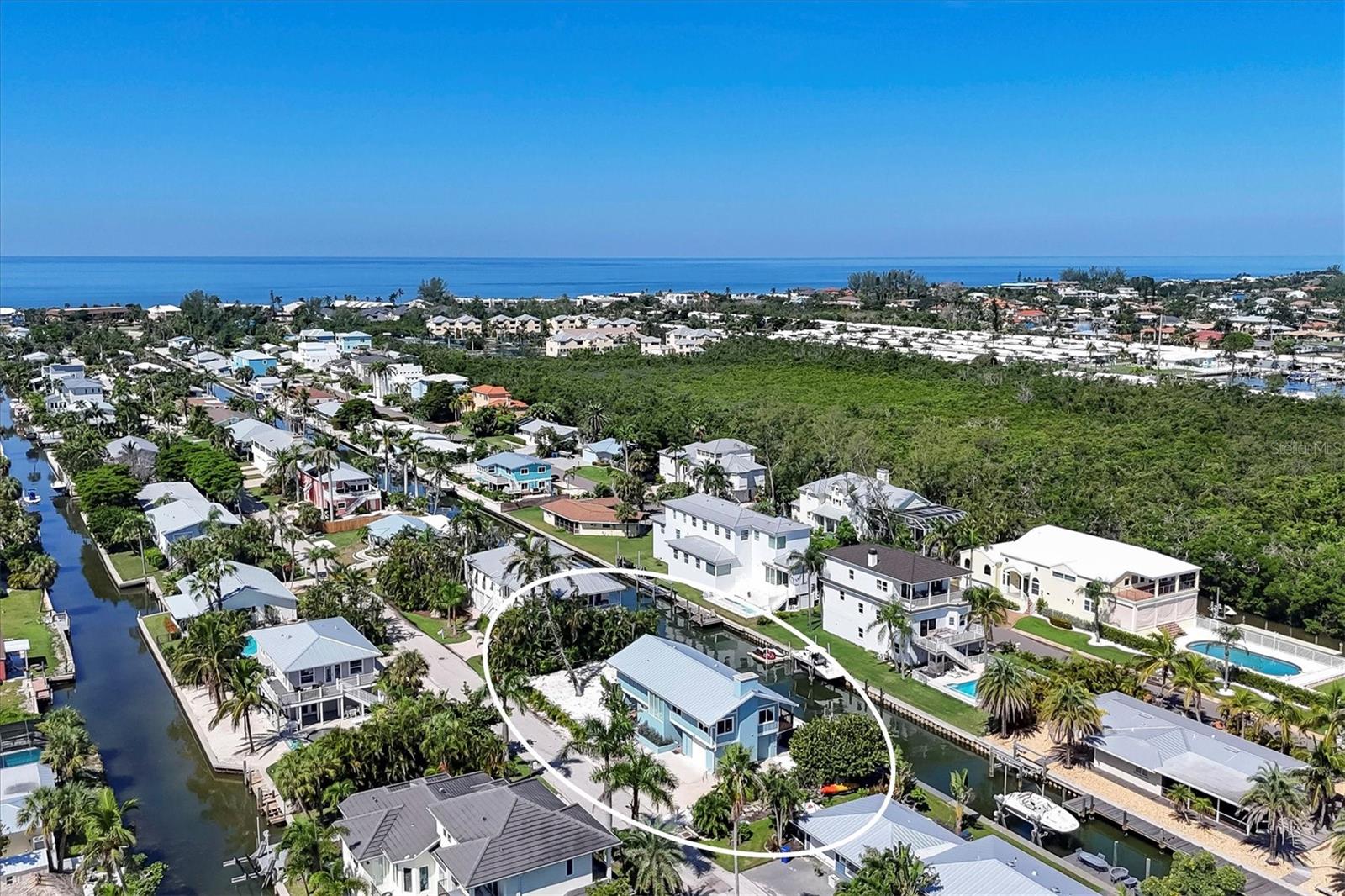 Photo of 825 TARAWITT DRIVE LONGBOAT KEY FL 34228