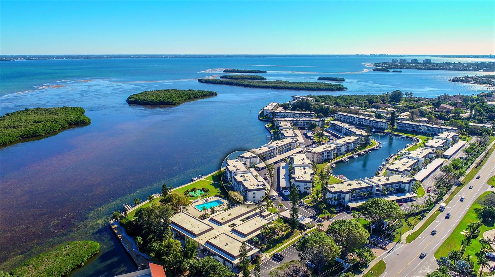 Photo of 4440 EXETER DRIVE #301 LONGBOAT KEY FL 34228