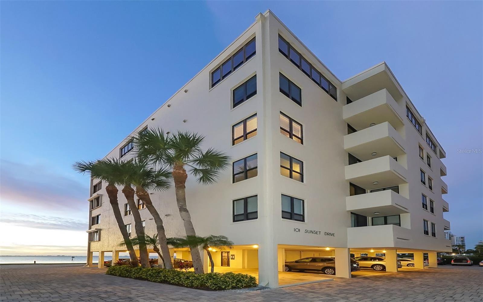 Photo of 101 SUNSET DRIVE #301 SARASOTA FL 34236