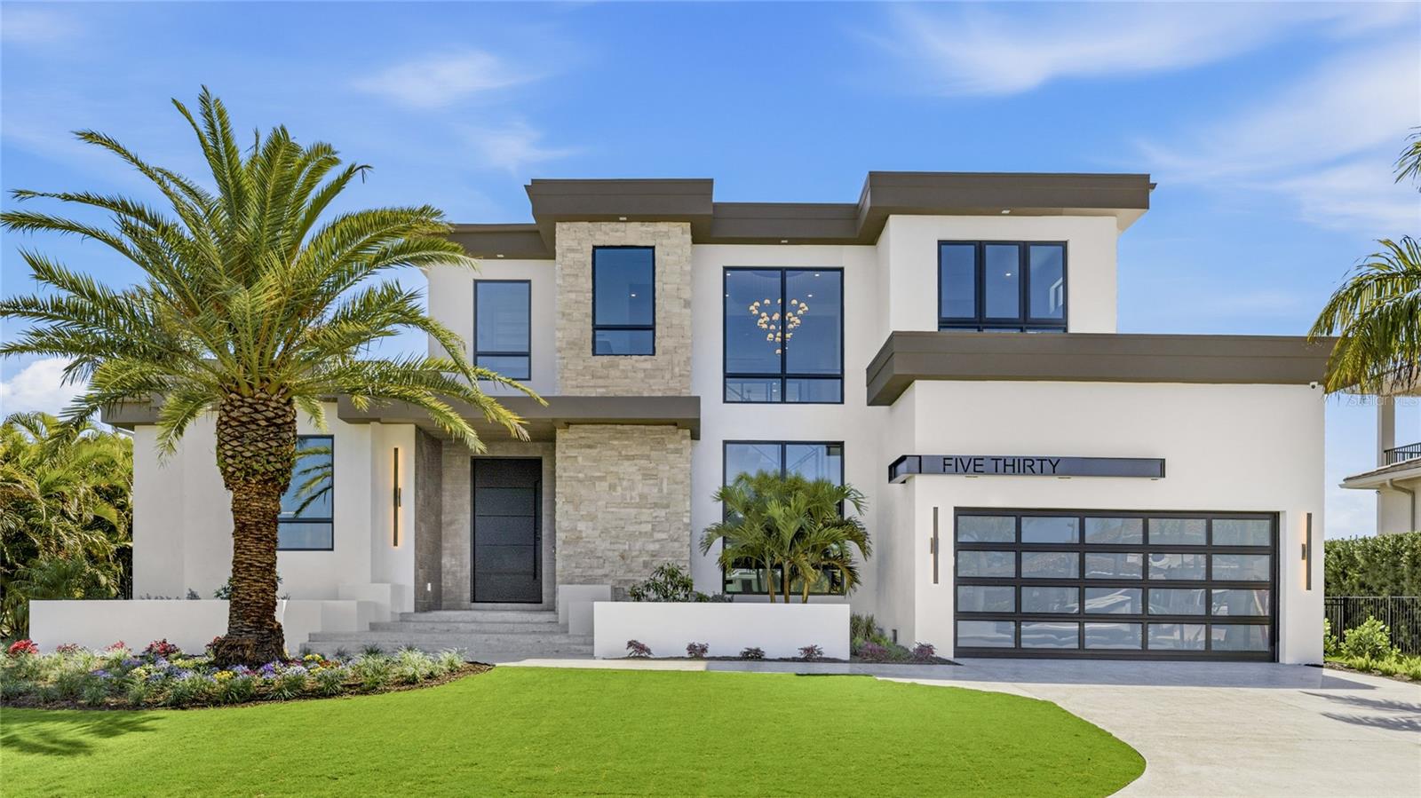 Photo of 530 CHIPPING LANE LONGBOAT KEY FL 34228