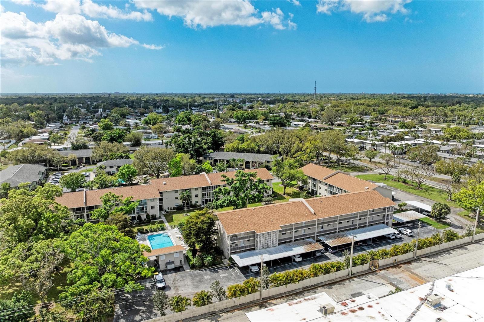Photo of 3983 MACEACHEN BOULEVARD #424 SARASOTA FL 34233