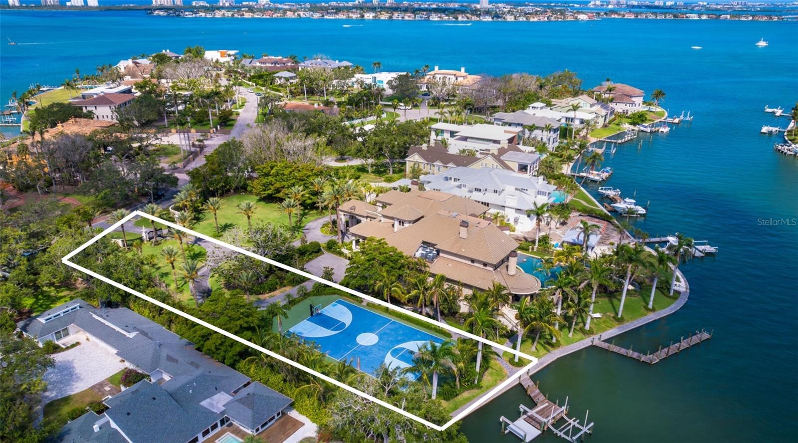 Photo of 1435 HILLVIEW DRIVE SARASOTA FL 34239