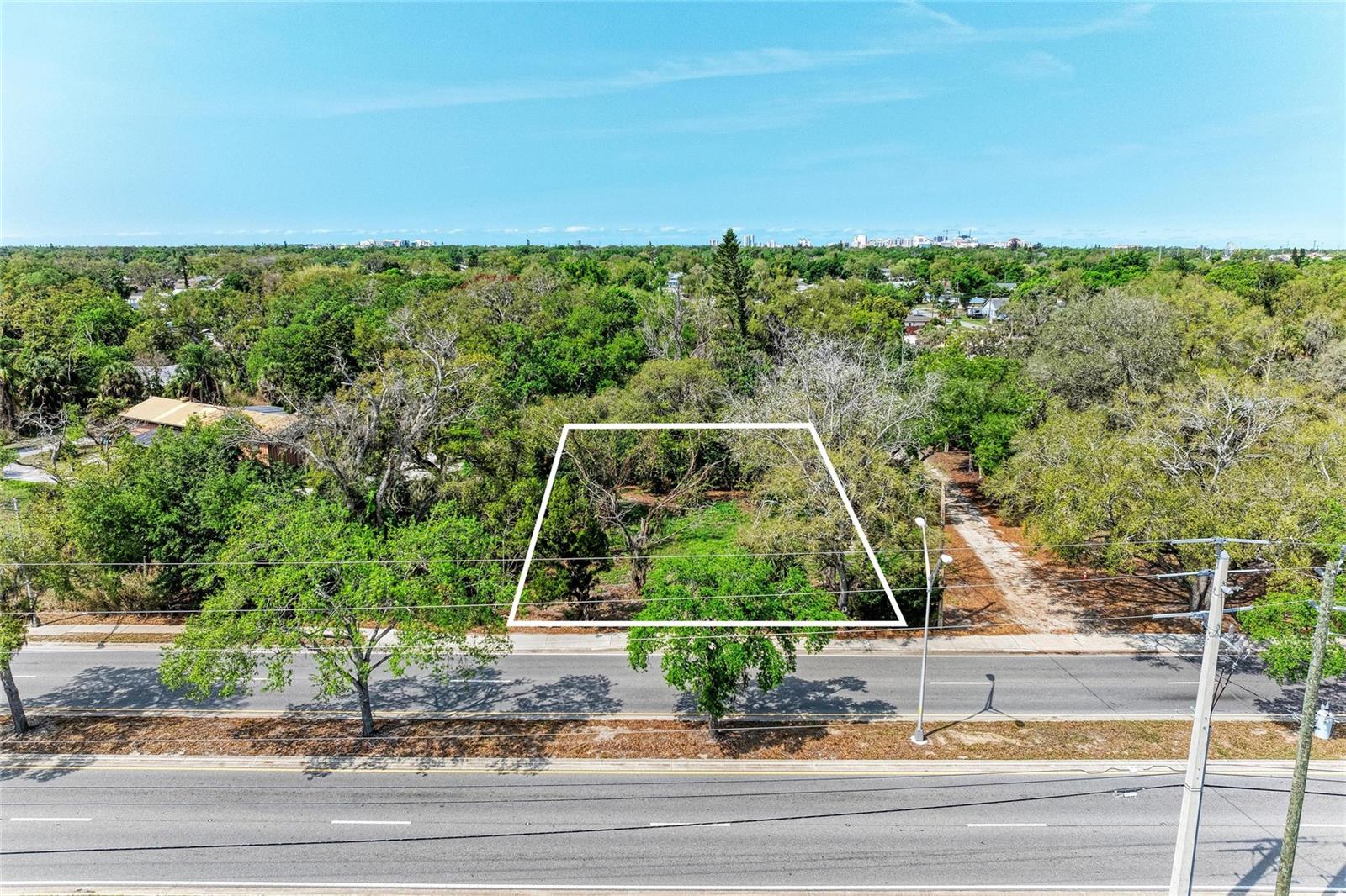 Photo of 820 S BENEVA ROAD SARASOTA FL 34232
