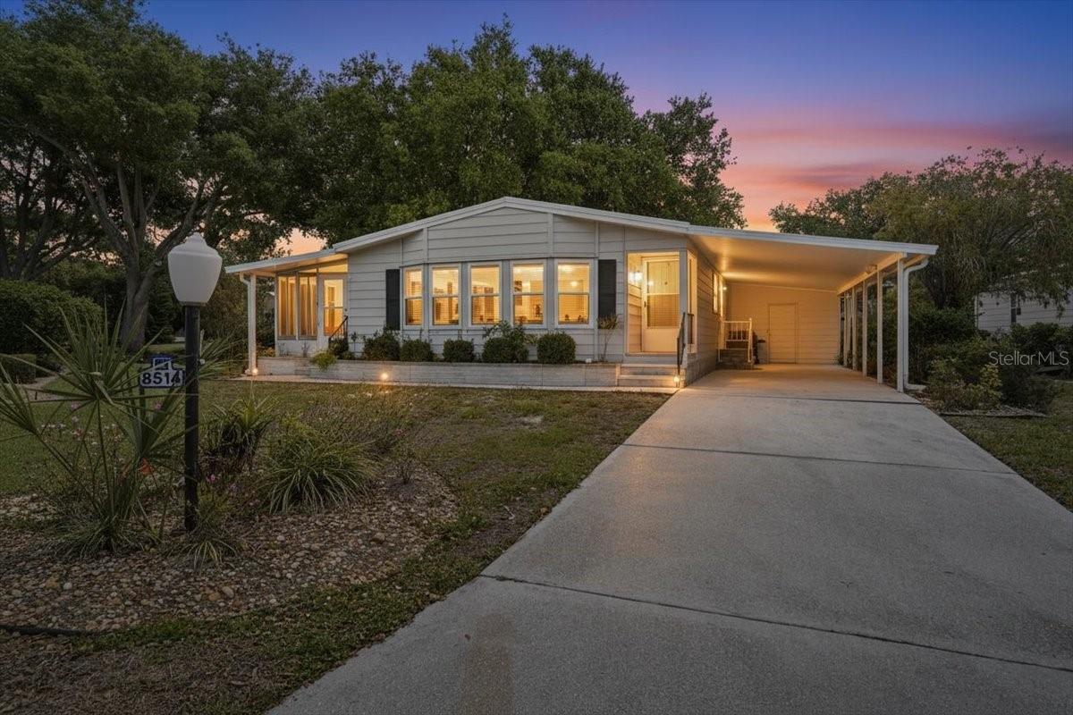 Photo of 8514 MONARCH PLACE PALMETTO FL 34221