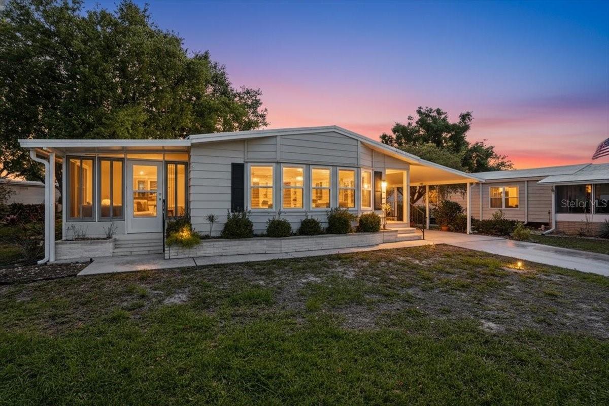 Photo of 8514 MONARCH PLACE PALMETTO FL 34221