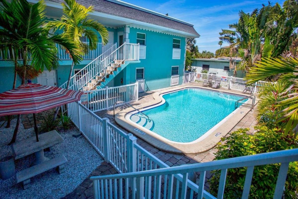 Photo of 11440 1ST STREET #1 TREASURE ISLAND FL 33706
