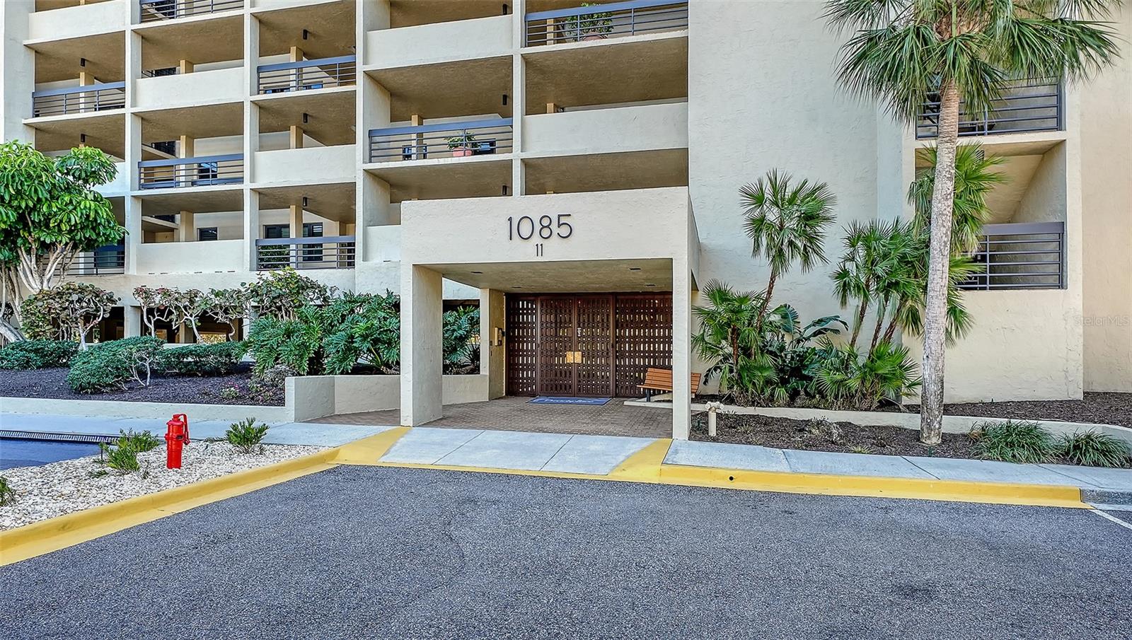 Photo of 1085 GULF OF MEXICO DRIVE #404 LONGBOAT KEY FL 34228