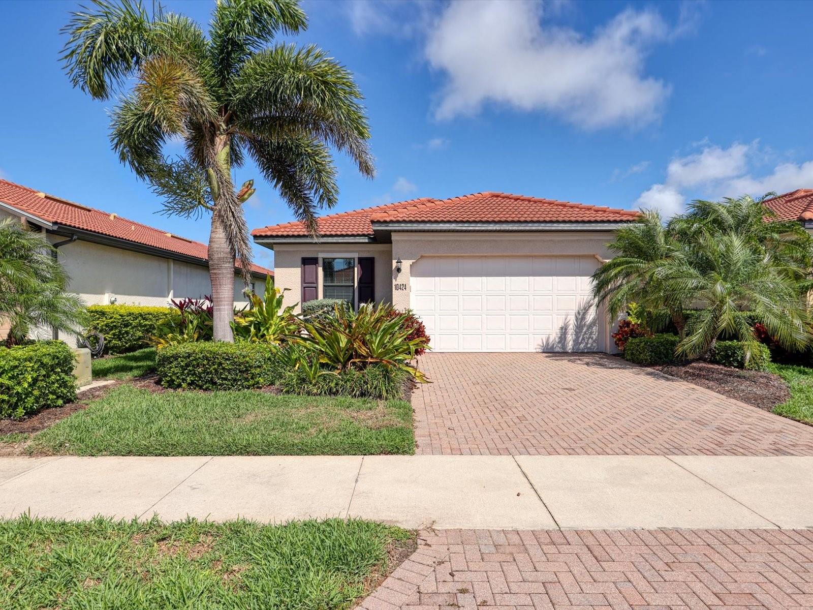 Photo of 10424 CROOKED CREEK DRIVE VENICE FL 34293