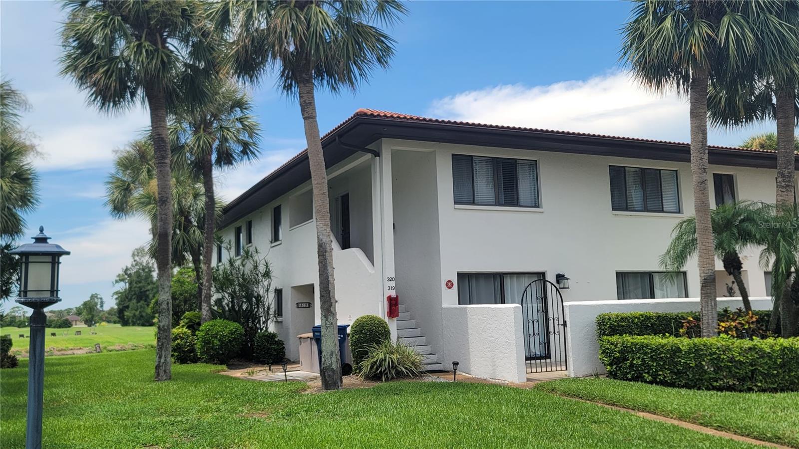 Photo of 320 BARCELONA DRIVE #320 BRADENTON FL 34210