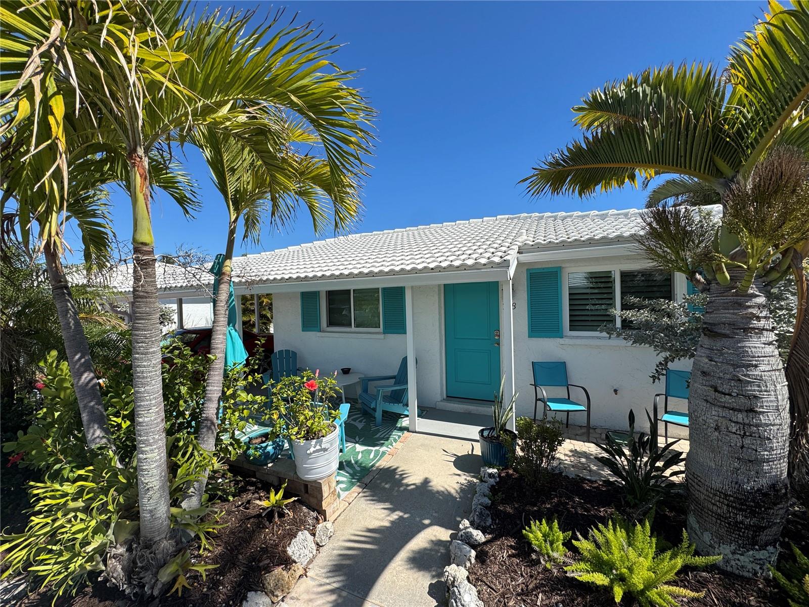 Photo of 718 SPANISH DRIVE LONGBOAT KEY FL 34228