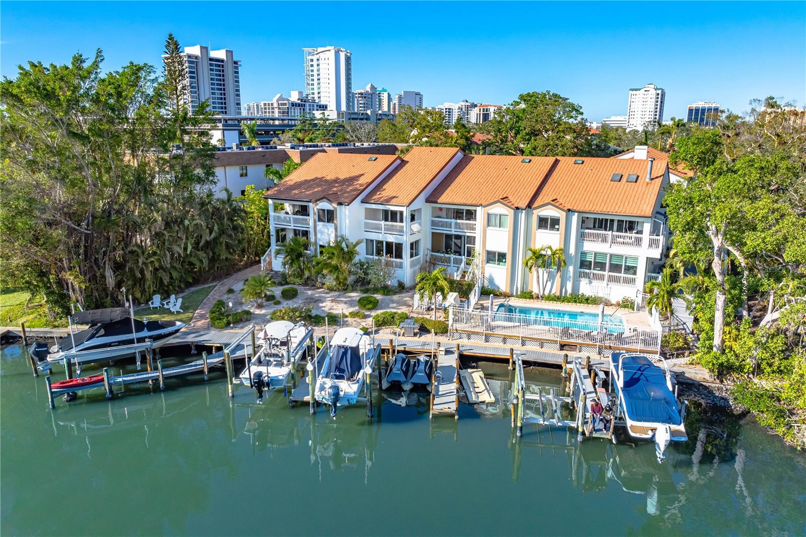 Photo of 866 HUDSON AVENUE #866 SARASOTA FL 34236