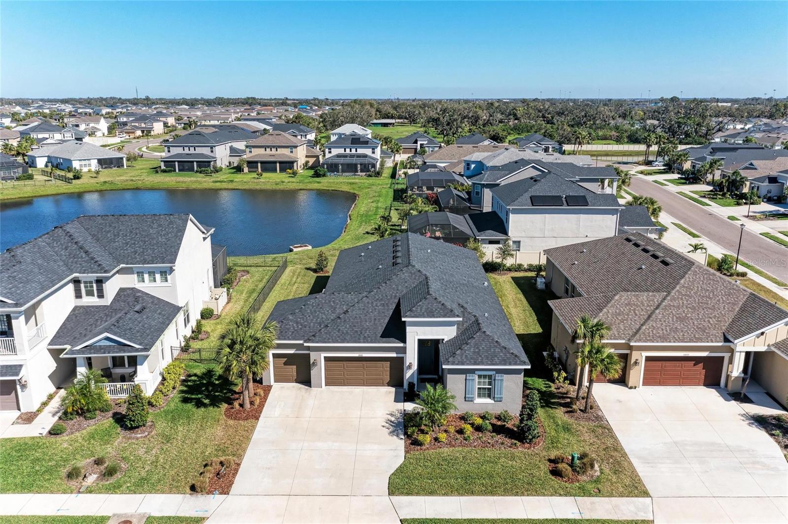 Photo of 10010 BUCKMAN HALLS DRIVE PALMETTO FL 34221