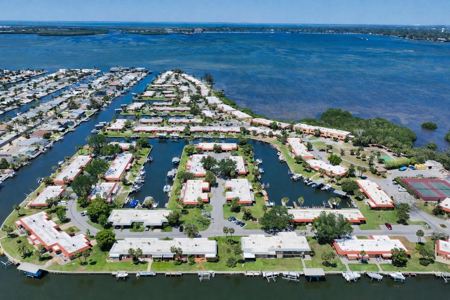 Photo of 9538 AZURE COVE BRADENTON FL 34210