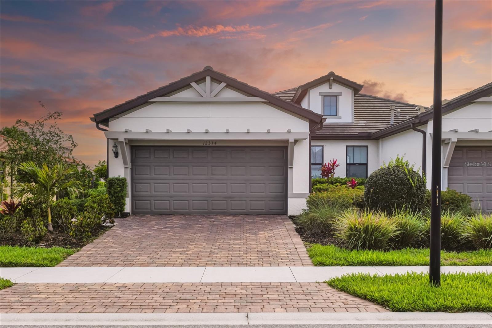 Photo of 12314 MYRTLE BAY COURT SARASOTA FL 34238