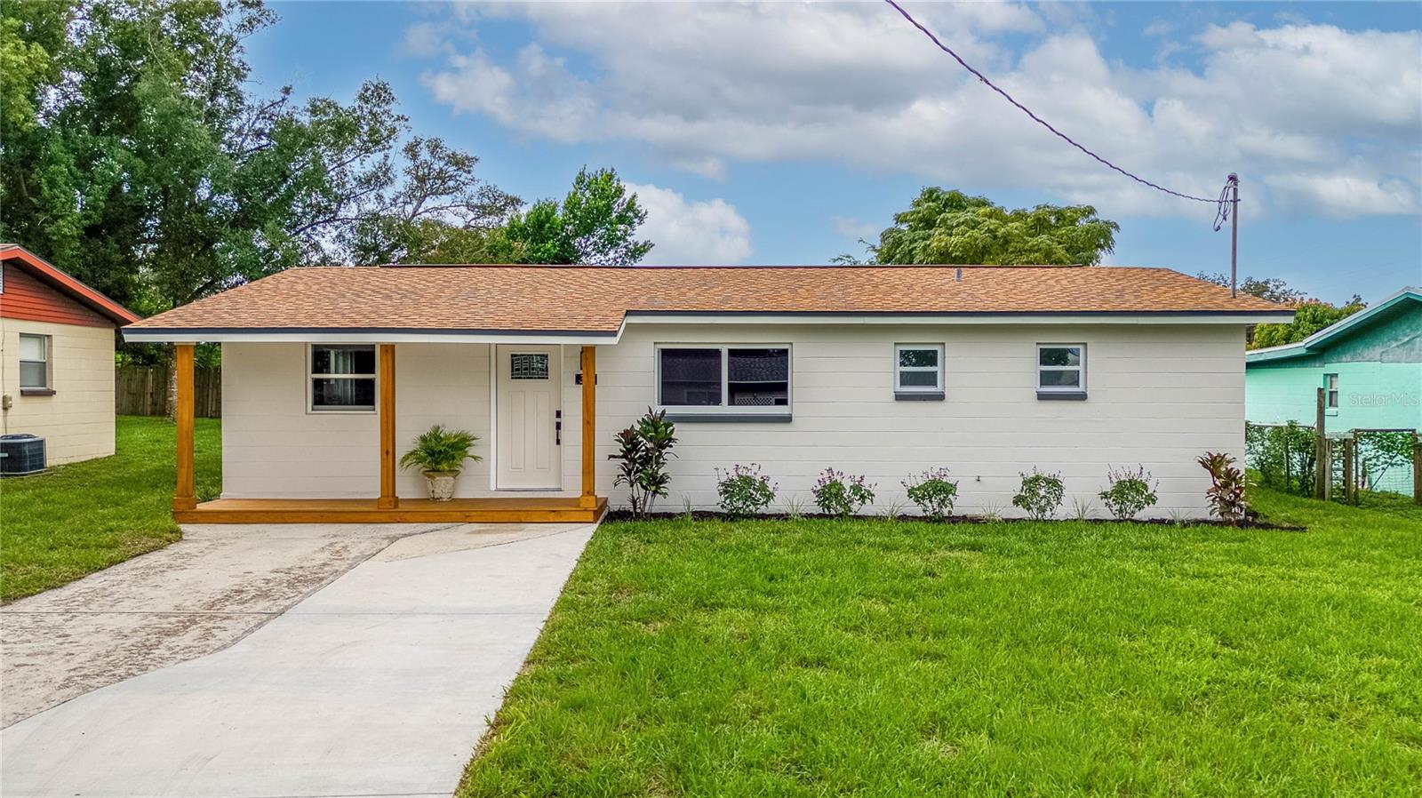 Photo of 717 W WINIFRED STREET AVON PARK FL 33825