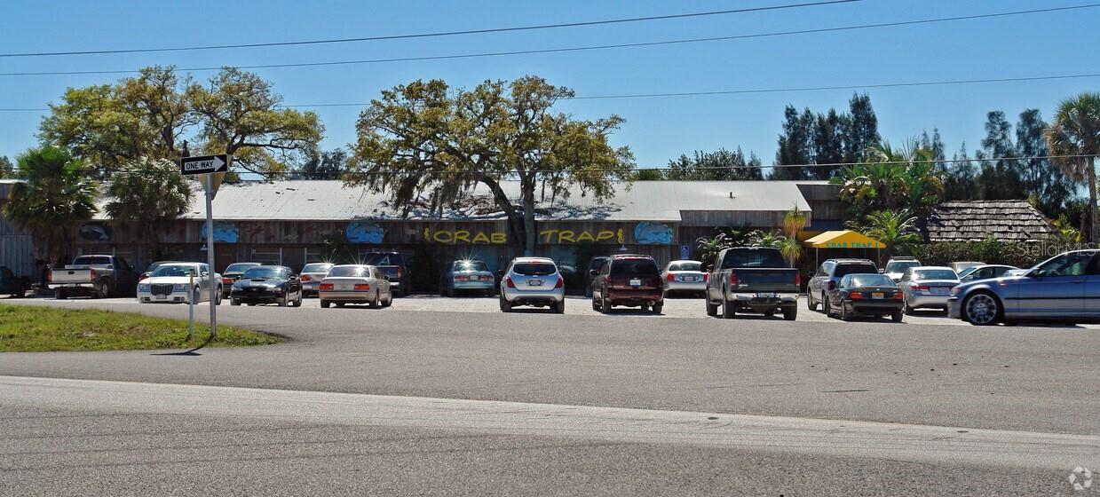 Photo of 5611 US HIGHWAY 19 PALMETTO FL 34221