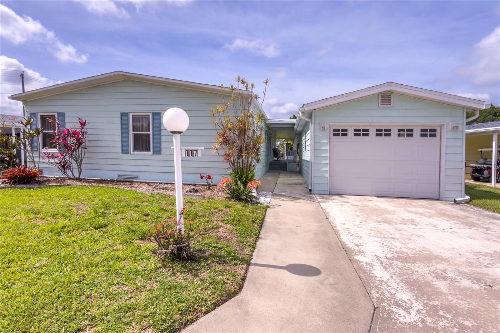 Photo of 117 HERON COURT ELLENTON FL 34222