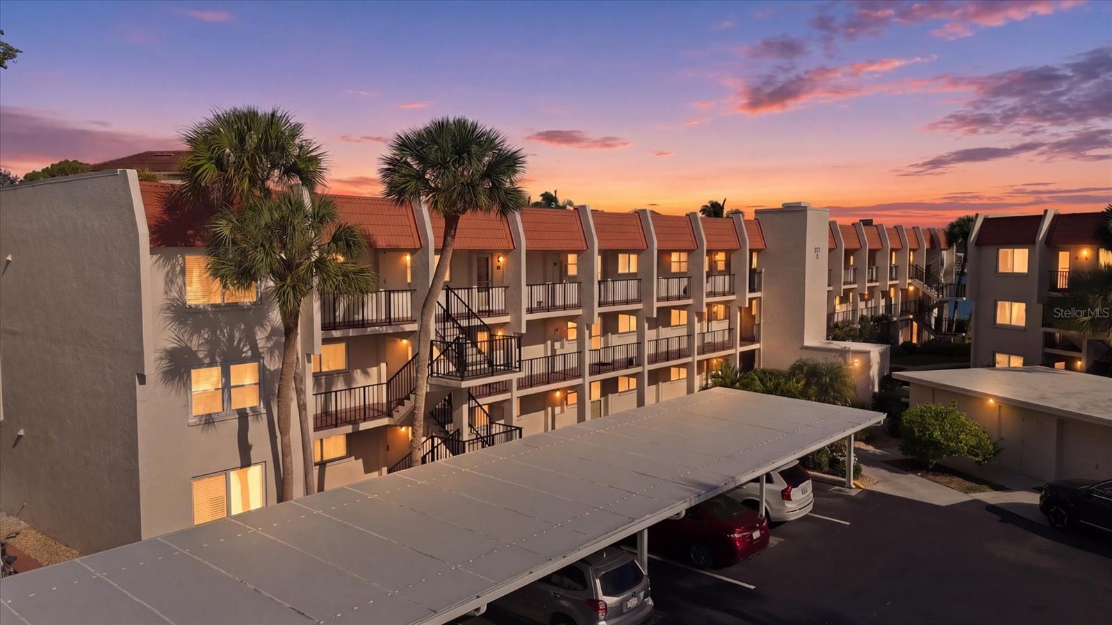 Photo of 260 SANTA MARIA STREET #105 VENICE FL 34285