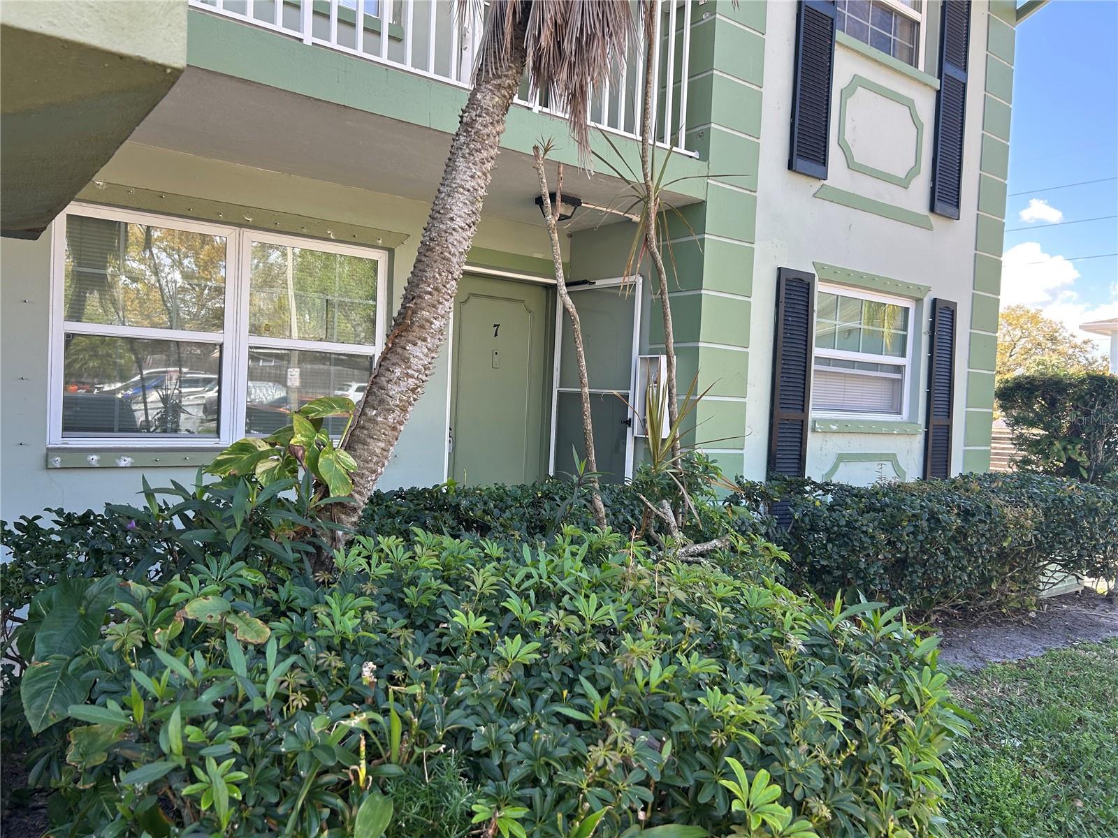 Photo of 1433 S BELCHER ROAD #B7 CLEARWATER FL 33764