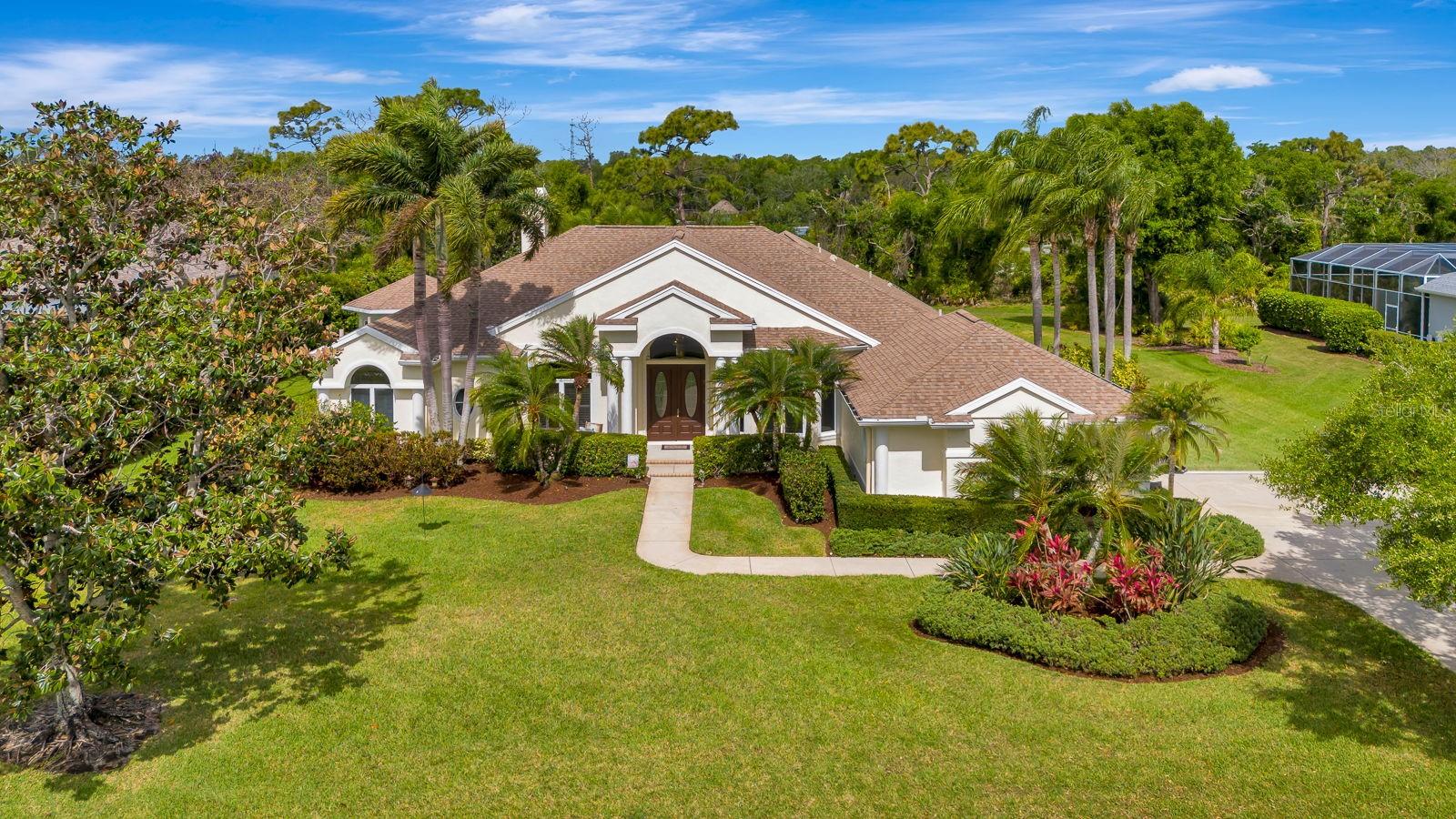Photo of 10005 CHERRY HILLS AVENUE CIRCLE BRADENTON FL 34202