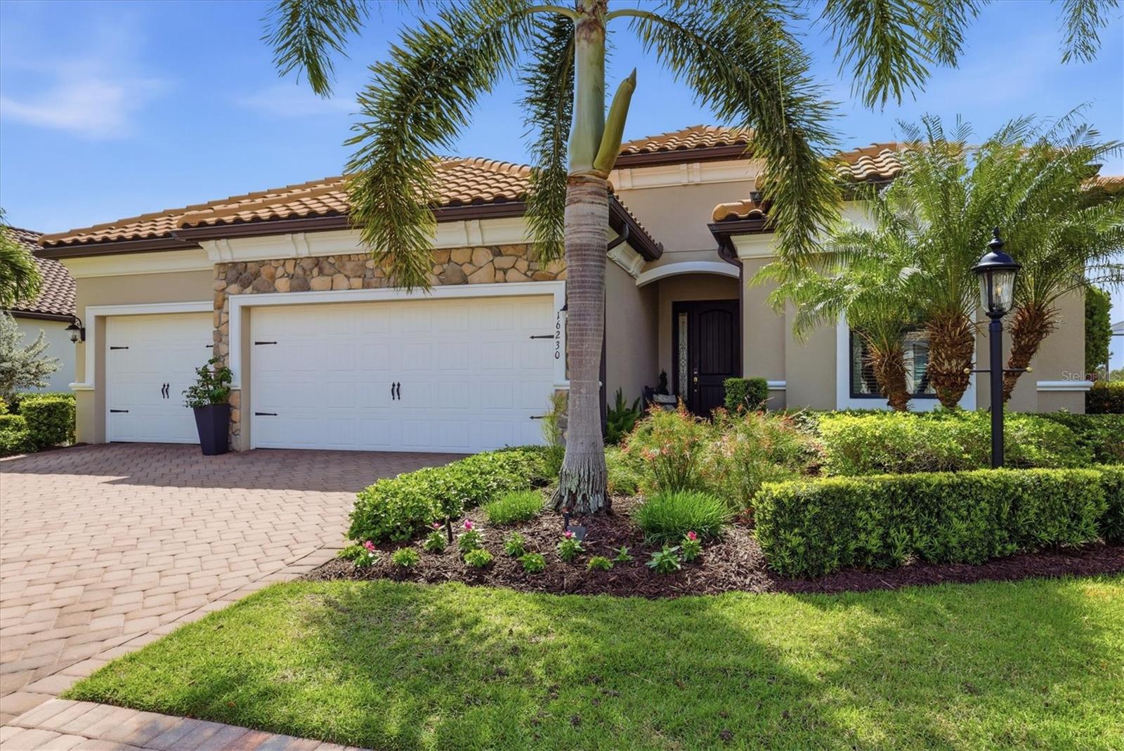 Photo of 16230 CASTLE PARK TERRACE LAKEWOOD RANCH FL 34202